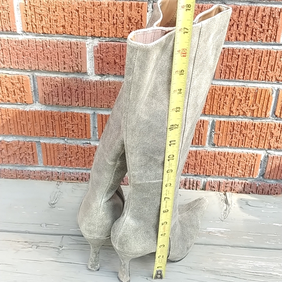 Distressed grey vintage leather boots 6.5 - Picture 8 of 14
